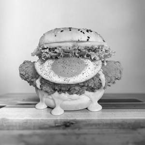 Peri Peri Egg Crispy Chicken Rock Burger
