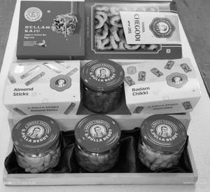 WOODEN DF LUXURY 1450GMS