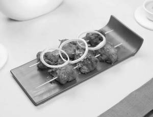 Chicken Tikka Kebab (6 Pcs)