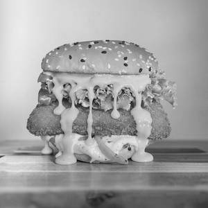 Tandoori Crispy Paneer Burger