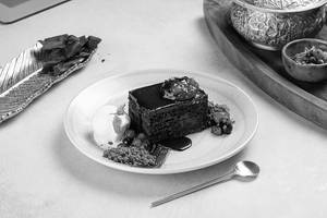 Chocolate & Raspberry Trifle Cake