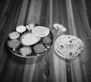 Veg Thali
