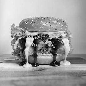 Barbecue Crispy Chicken Rock Burger