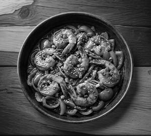 Tangra Style Chilli Prawn (Semi Gravy)