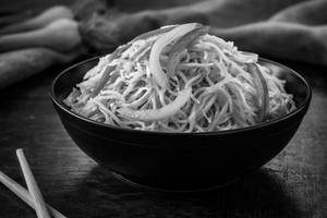 Veg Hakka Noodles