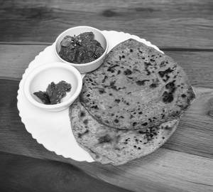 2 Plain Paratha + Aloo Pyaaz Special