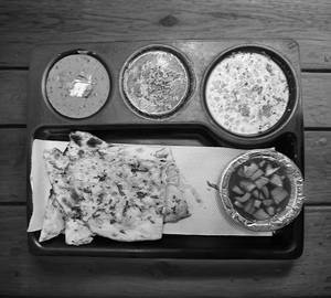 Amritsari Naan Thali