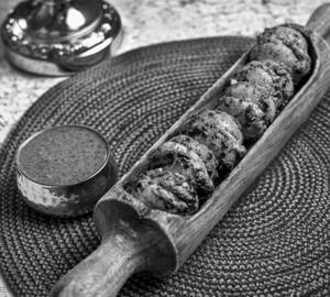 Signature Mushroom Nawabi Tikka (10 Pieces)
