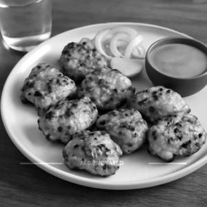 Chicken Burnt Garlic Tikka ([8 pieces])