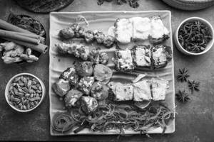 Vegetarian Platter (18pcs)