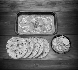 Paneer Butter Masala With 5 Butter Tandoori Roti