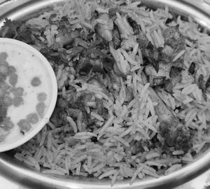 Chicken Dum Biryani With Raita Combo