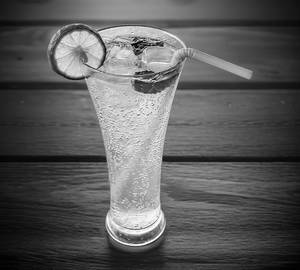 Lime mint mocktail