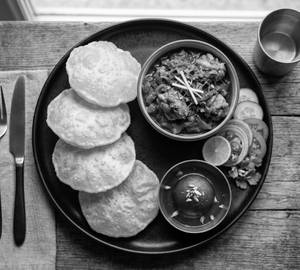Luchi With Chiken Kosha ( Full )