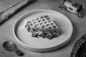KIKI & OREO WAFFLE
