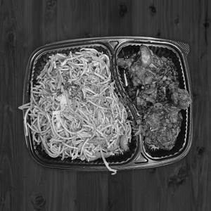 Veg Hakka Noodles with Chicken Lollipop (2 Pcs)