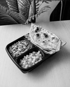Aloo Matar- Paratha Meal