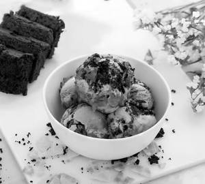 Mocha Brownie Ice Cream