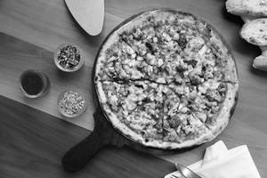 Exotic Veg Farmhouse Tandoori Pizza - 10 Inch