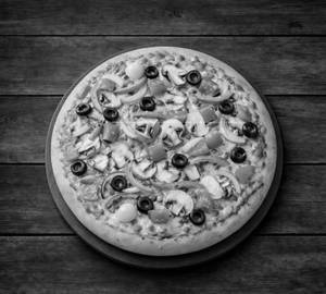 Farmhouse Veg Pizza
