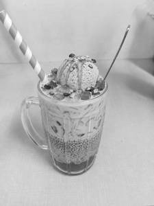 Rose falooda [250 ml]