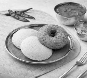 Idly (2) Vada (1)