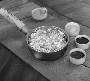 Veg Hakka Noodles