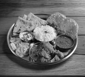 Chicken thali