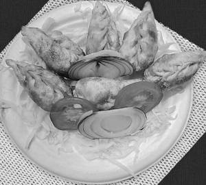 Chicken fried momos