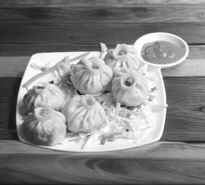Chowmein with  12pcs  Fried Momos