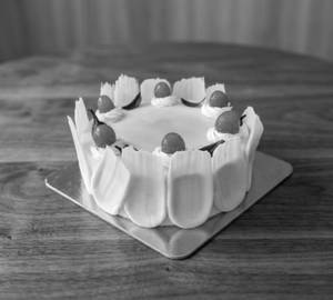 Pineapple Small Cake