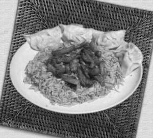 Chicken Fried Rice +Chicken Momo 4 Pieces