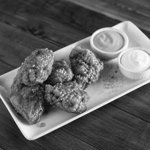 Hot Sauce Wings