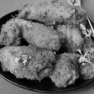 Puthi fish fry