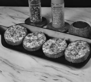 Garlic bread spicy chatkara [4 pieces]