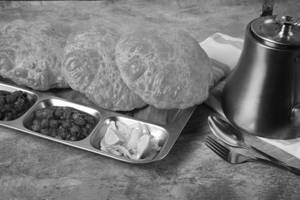 Poori With Chole