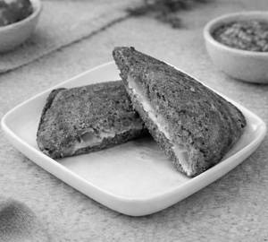 Diet toast sandwich