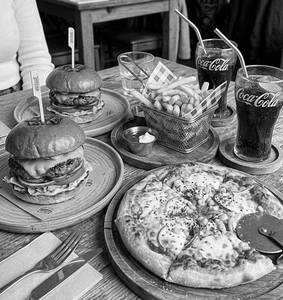 Burger + 2 Pizza + French Fries + Cold Drink