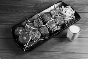 Veg Tandoori Platter (08 Pcs)