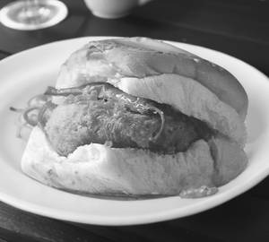 Crispy vada pav