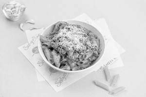 Hot Garlic Cheese Pasta