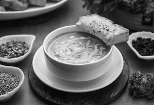 Veg Cream of Broccoli & Almond Soup