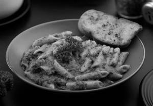 Pasta in Pesto Sauce [Serves 2]