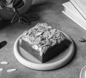 Gluten Free Almond And Jowar Cake (200 Gms )