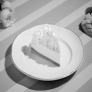 Mango Cheesecake Slice
