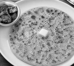 Paratha With Mix Pickle 1 pics