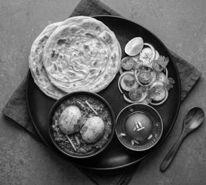 Paratha With Egg Curry (Half)