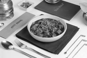 Chilli Soya Chaap (gravy)