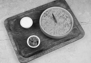 Masala Khichadi [Serves 2]
