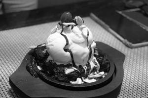 Sizzler Brownie With Ice Cream